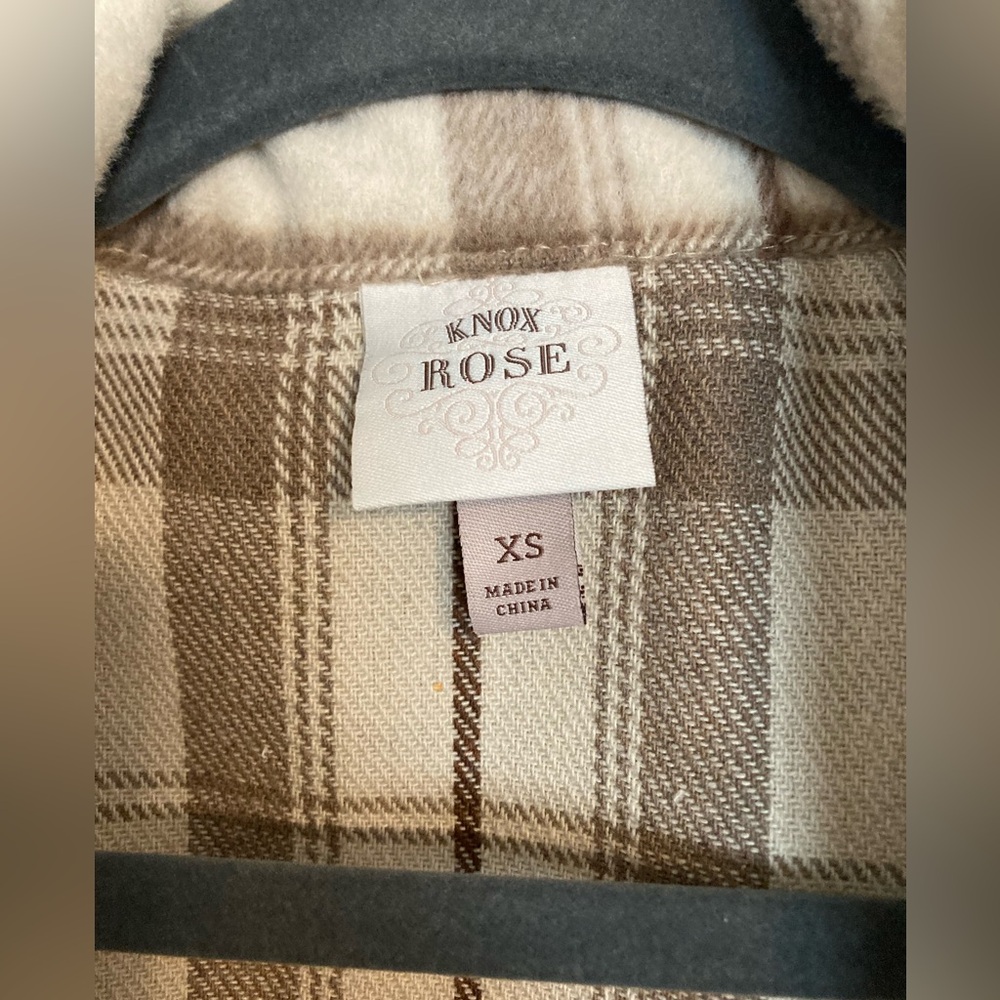Plaid Button-Up Jacket - Picture 2 of 4